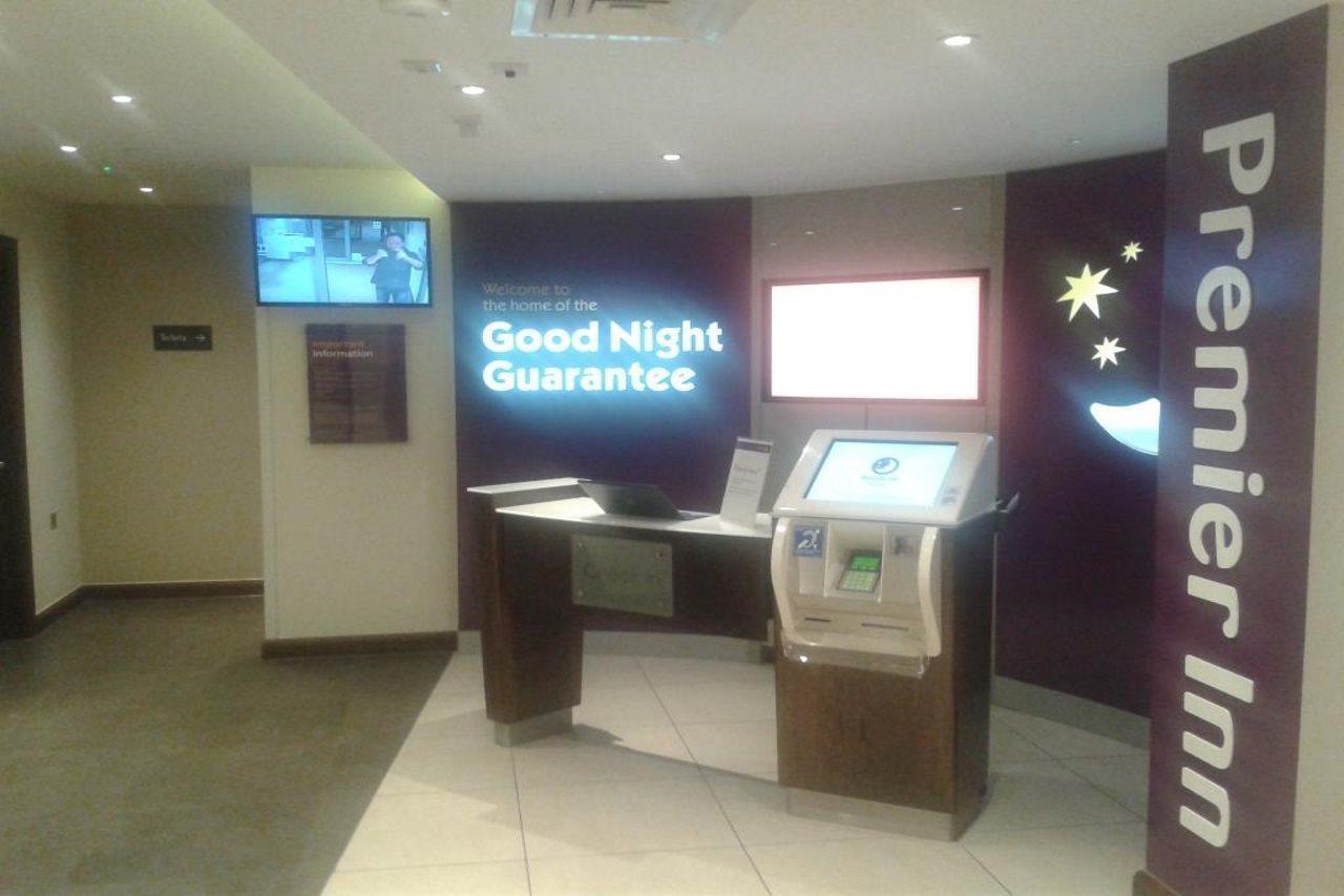 Premier Inn Hitchin Town Centre Ngoại thất bức ảnh